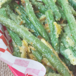 Oven-Fried Garlic Parmesan Green Beans